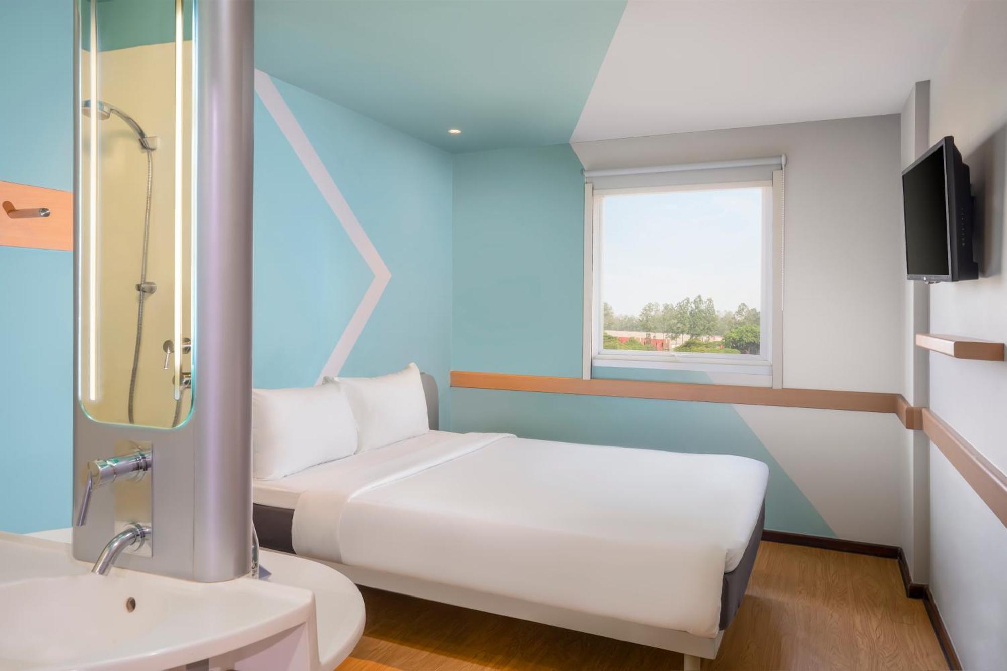 Ibis Budget Jakarta Airport Tangerang Zewnętrze zdjęcie