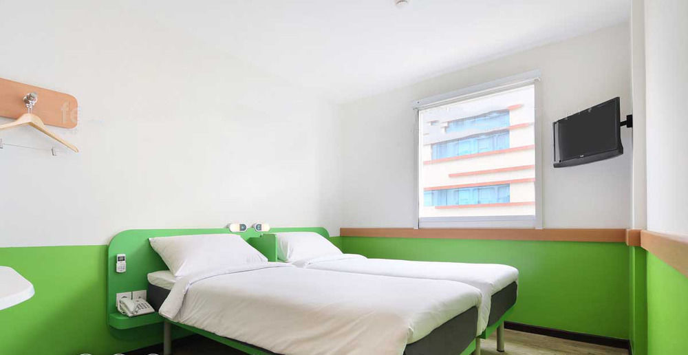 Ibis Budget Jakarta Airport Tangerang Zewnętrze zdjęcie