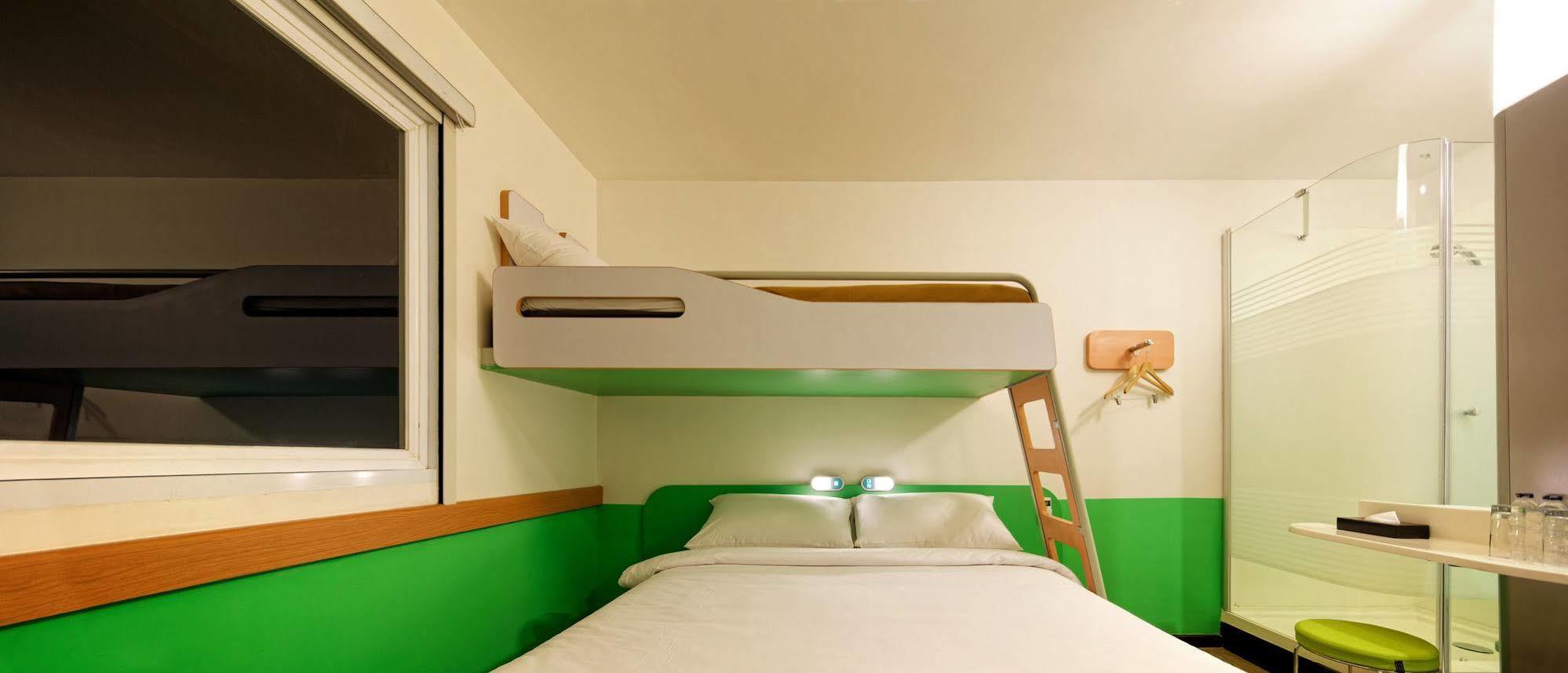 Ibis Budget Jakarta Airport Tangerang Zewnętrze zdjęcie